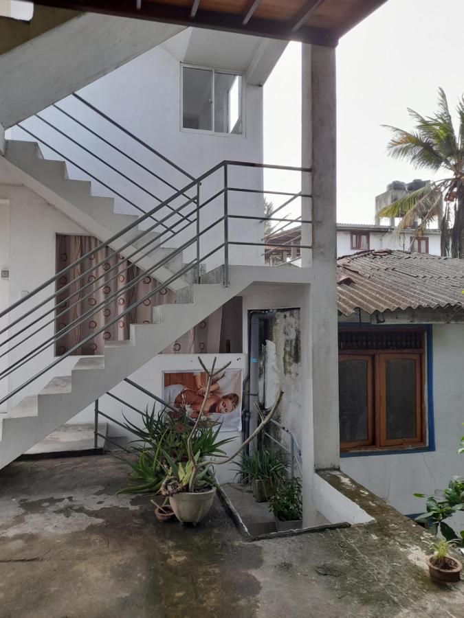 Hotel Remember Hikkaduwa Dış mekan fotoğraf