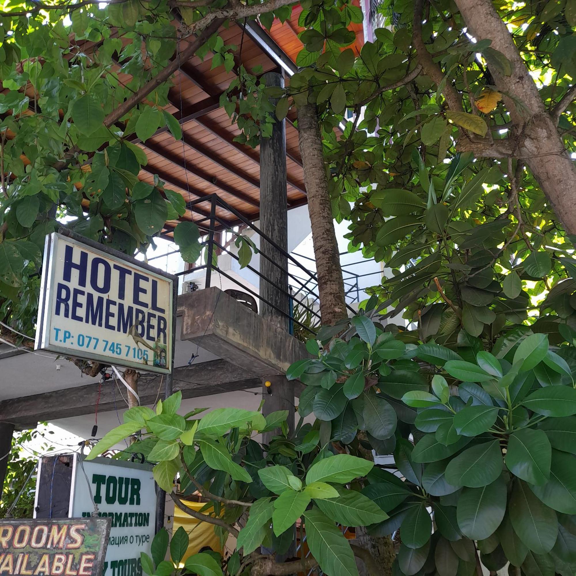 Hotel Remember Hikkaduwa Dış mekan fotoğraf